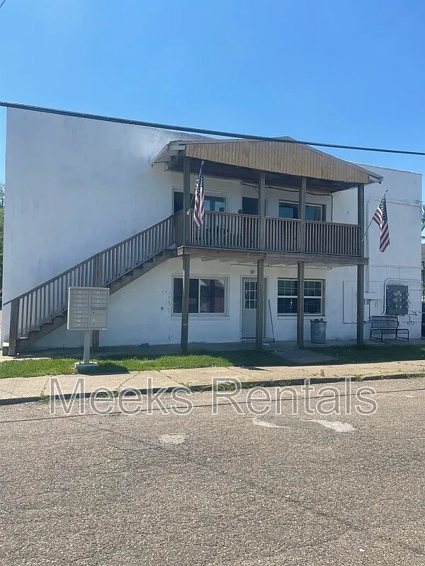 1 bed, 1.0 bath, 656 sqft, $650 — Photo 1