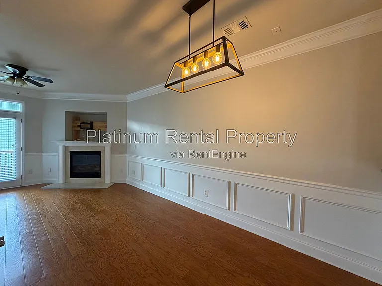 221 16th St NW #3 — Photo 14