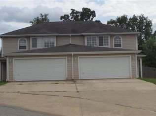 2931 E Sterling Ct, Fayetteville, AR 72703