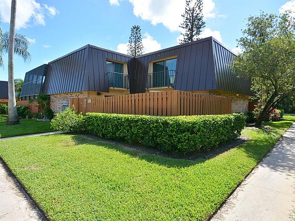 2nd image of 5802 SE Windsong Ln #219