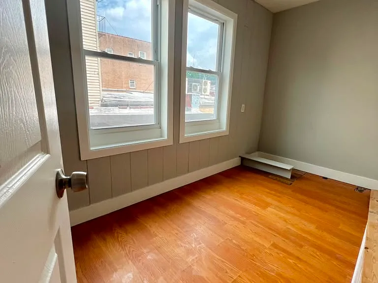 20 Lake St #2C — Photo 9