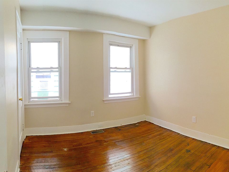 2nd image of 17 Yates Ave