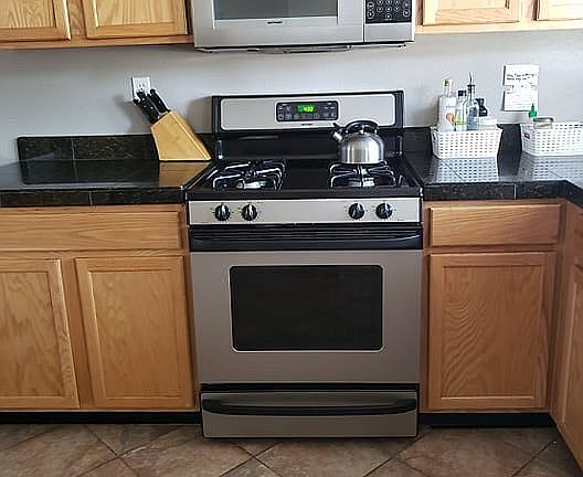 5th image of 26 W Palmcroft Dr
