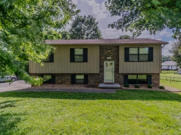 1211 Debrex Dr, Jefferson City, TN 37760