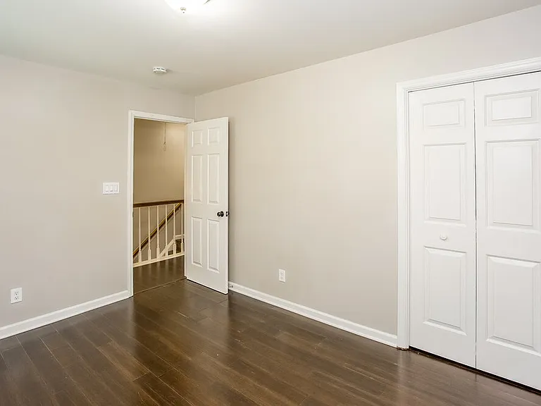 11025 Ballards Pond Ln — Photo 16