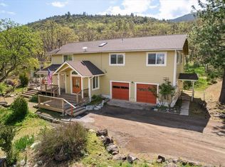 6126 Little Creek Rd, Yreka, CA 96097