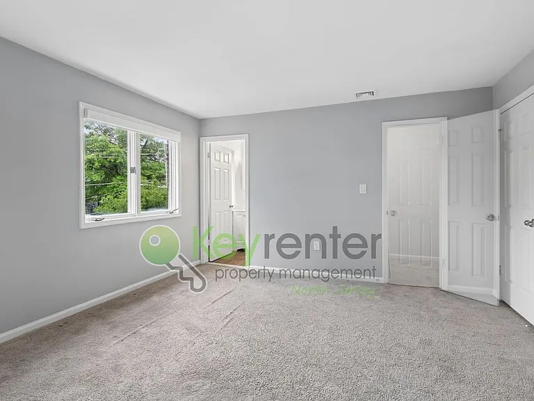 202 Saint Michaels Walk — Photo 18