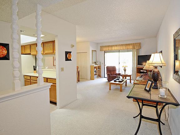 2nd image of 8668 N Little Oak Ln