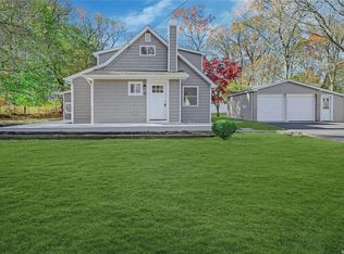 32 Lincoln Ave, Port Jefferson Station, NY 11776