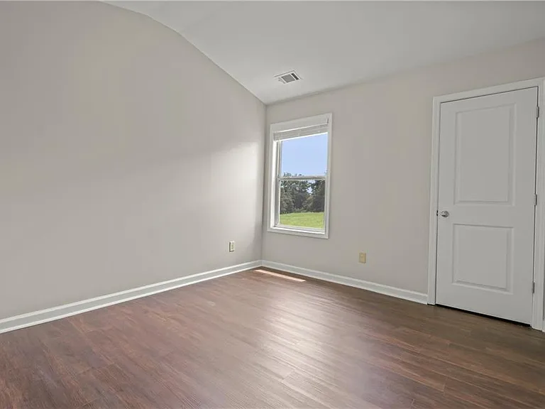 4940 Breezewood Cir — Photo 27