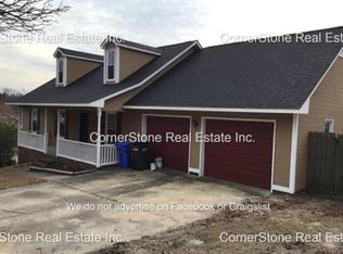 330 Nettletree Ln, Fayetteville, NC 28301