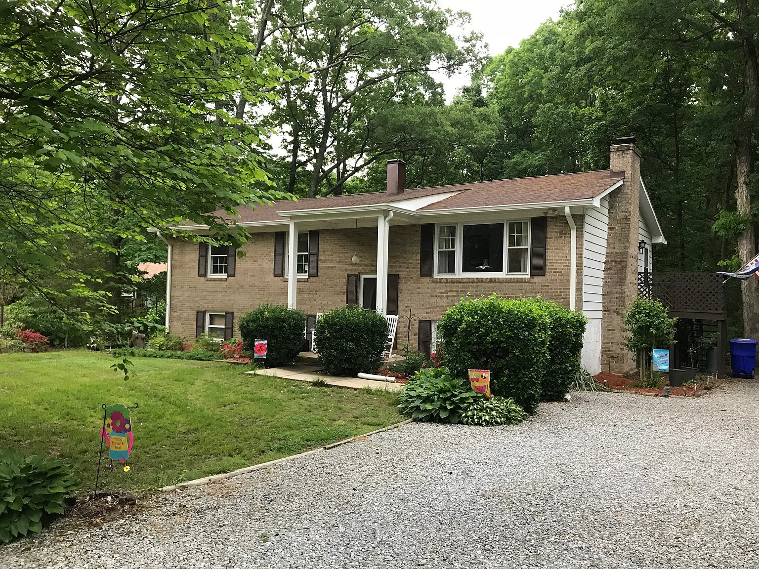 6665 Hungerford Rd photo 1