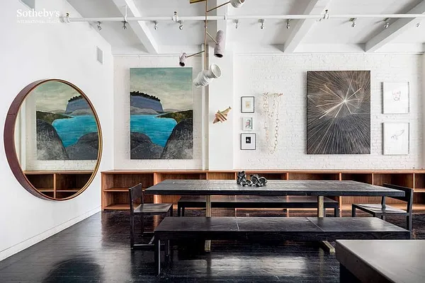 Sold by Sotheby's International Realty | media 1