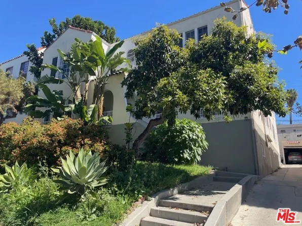 140 N Kenmore Ave, Los Angeles, CA 90004