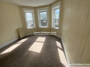 217 Kelton St #11D, Allston, MA 02134
