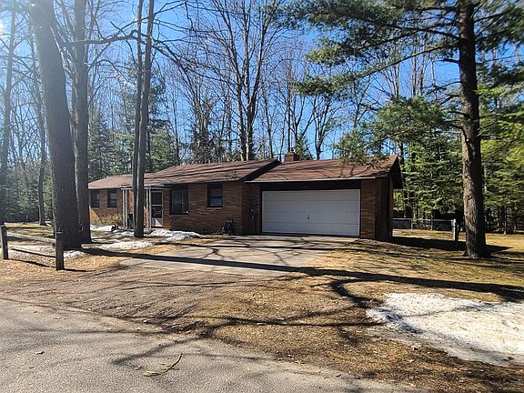 2nd image of 109 Shady Lane Ave