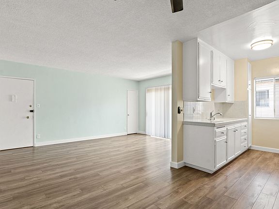5th image of 3735 Mentone Ave APT 7