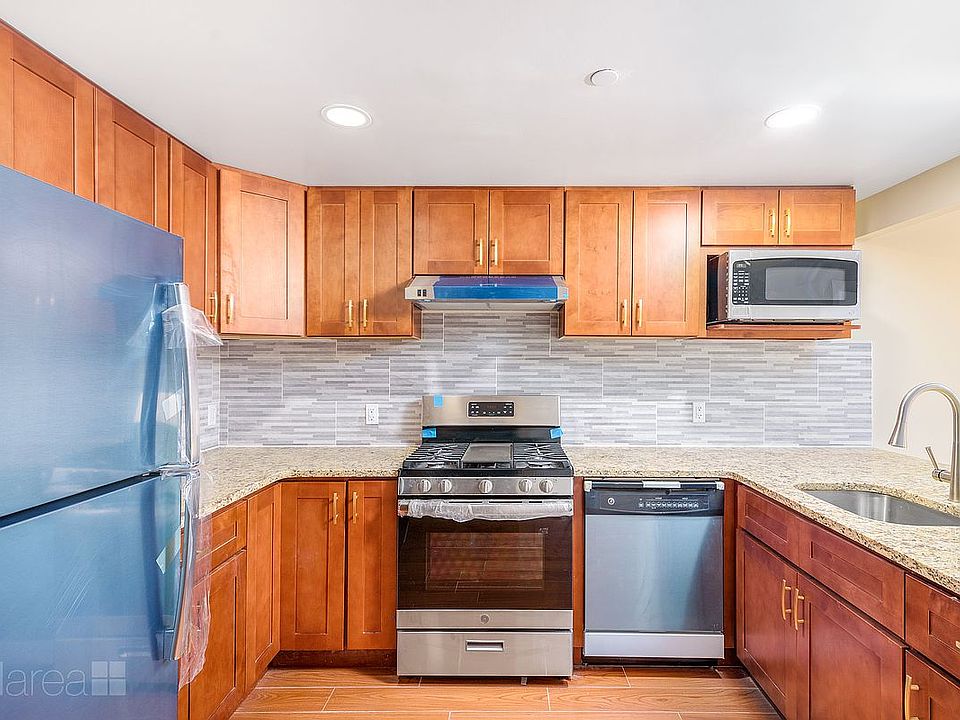 1st image of 172-16 Jamaica Ave #2B