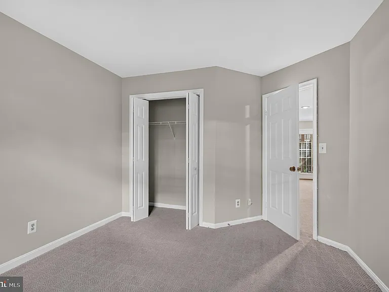 341 S Pickett St — Photo 39