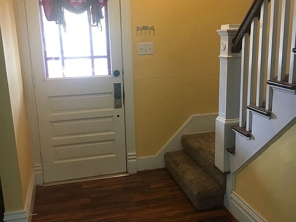 2nd image of 707 W Douglass Ave