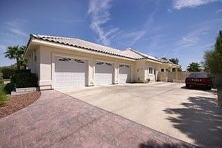 Garage Side