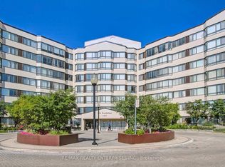 1001 Cedarglen Gate #420, Mississauga, ON L5C 4R2