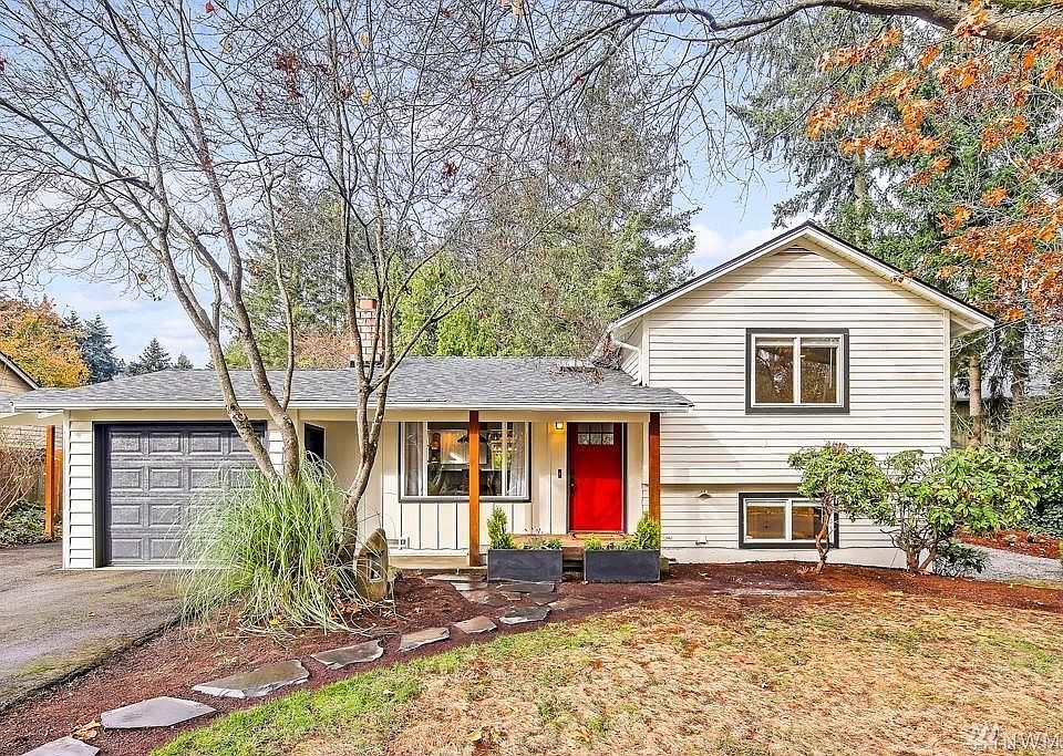 1st image of 9846 NE 128th St