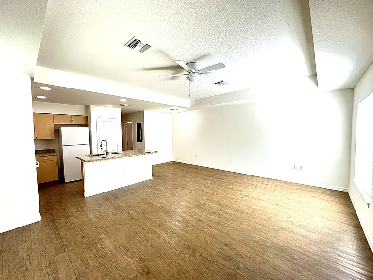 3523 S 7th St #A — Photo 12