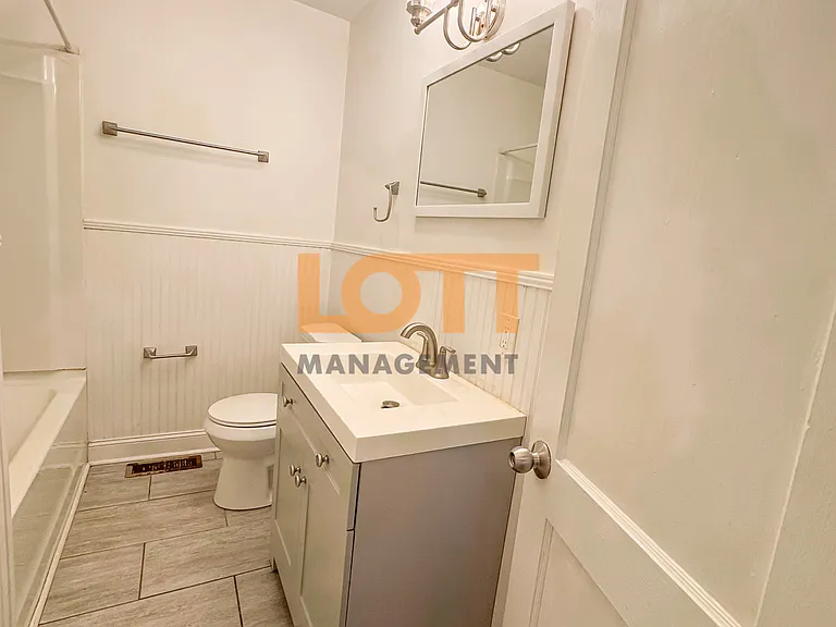 110 Pleasant Ridge Ave — Photo 9