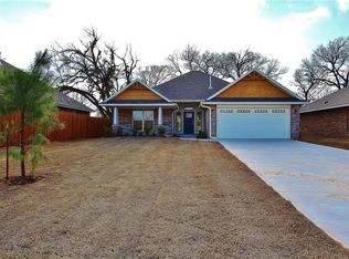 2213 Wheatheart Dr, Yukon, OK 73099