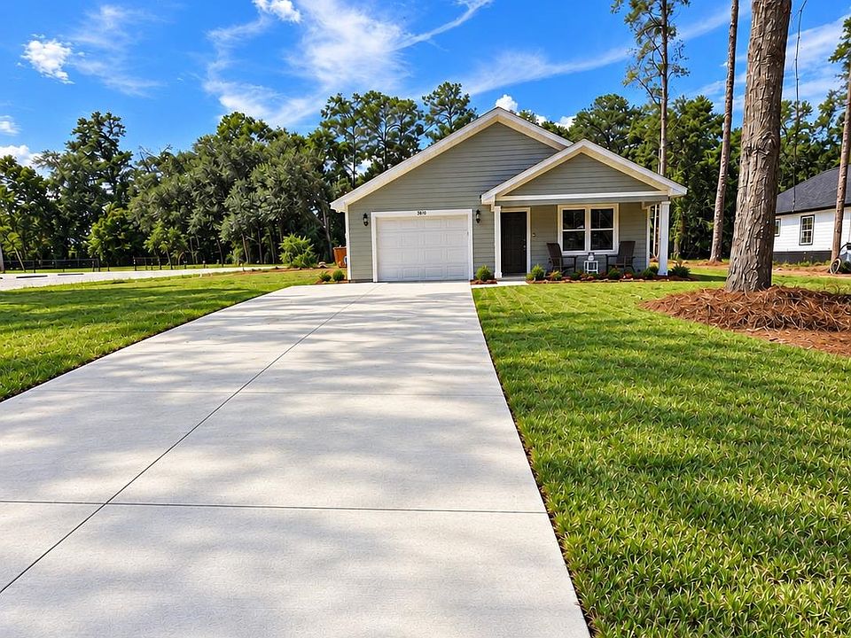 1st image of 3010 Grady Rd