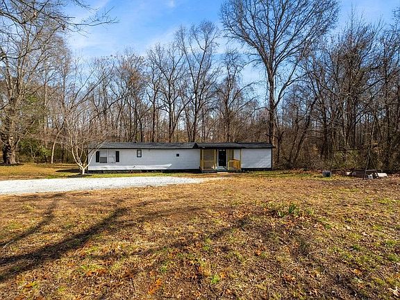3rd image of 2203 Cowpens Pacolet Rd