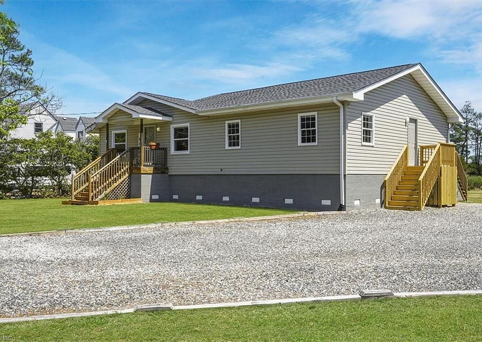 1st image of 20 Freeman Dr