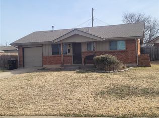420 S Dallas Ave, Moore, OK 73160