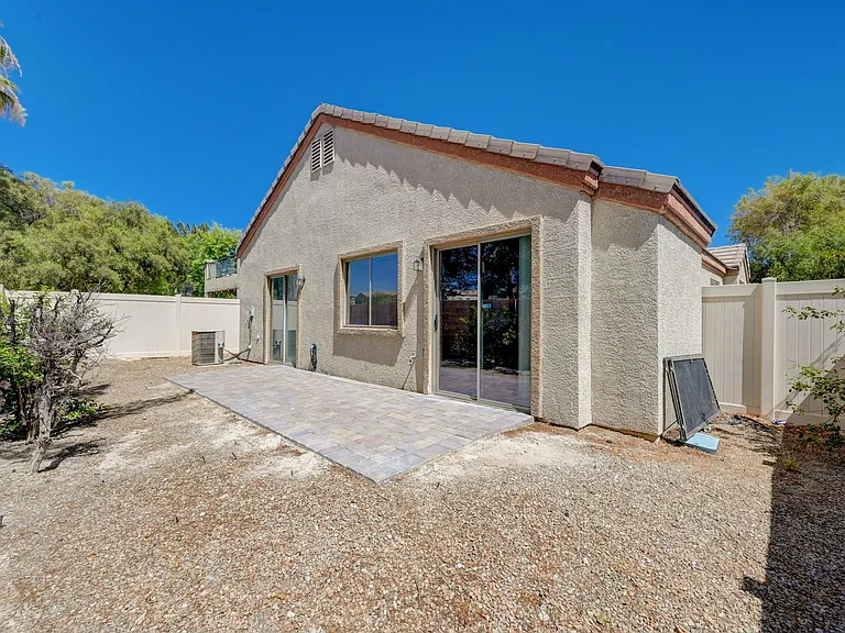 527 Braided River Ave — Photo 43