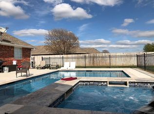 202 Southpointe Ave, Tuttle, OK 73089