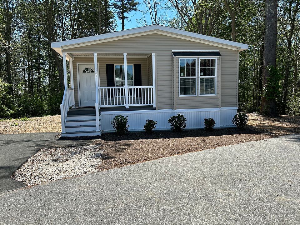 1st image of 102 Maplewood Dr