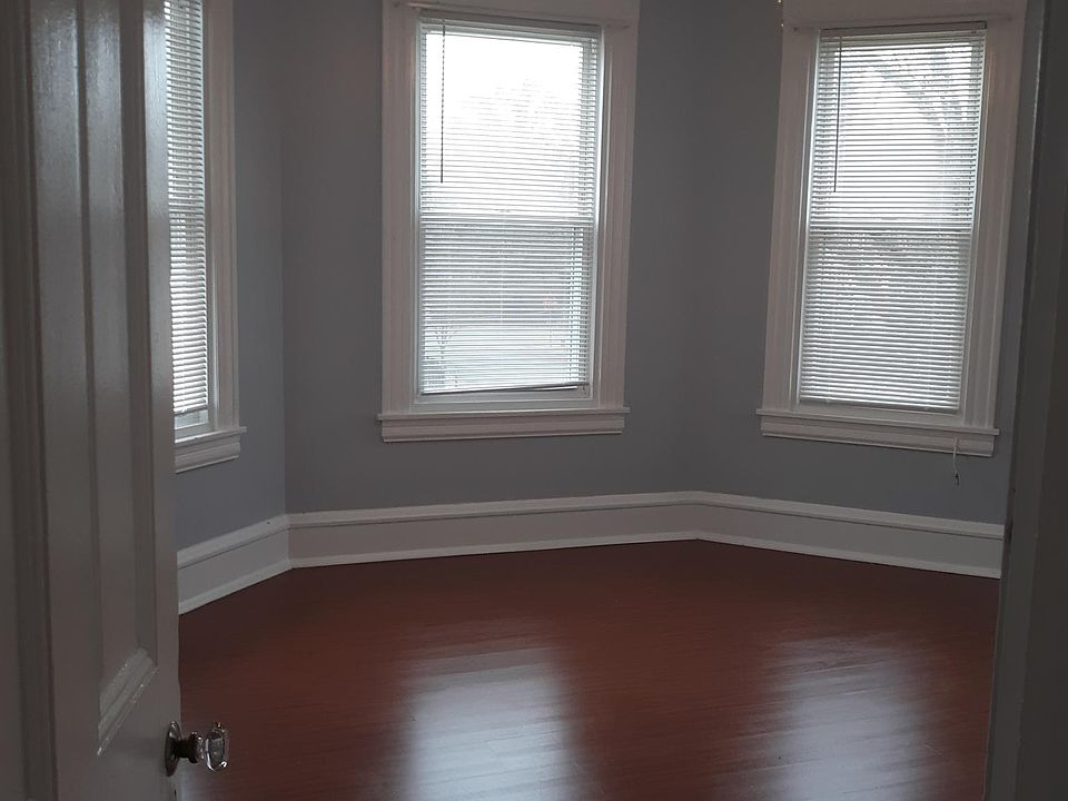 1st image of 6707 N 6th St #2