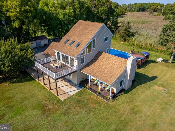 15 Isaac Dr, Pennsville, NJ 08070