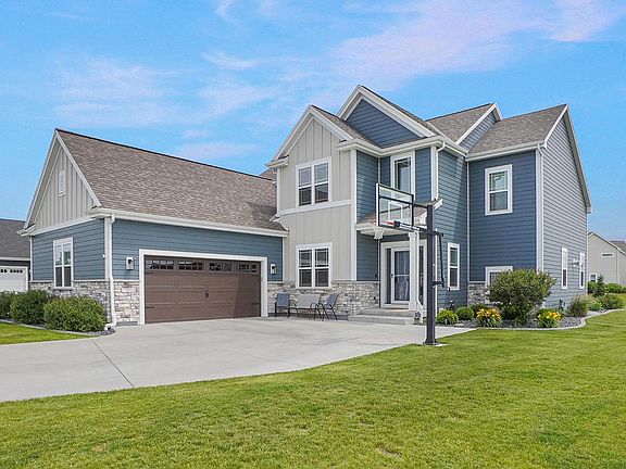 3rd image of 35233 Walleye COURT