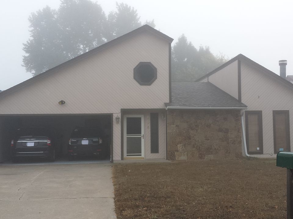 1st image of 608 S Willowood Dr