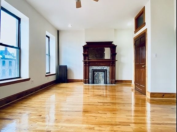 3rd image of 186 Hancock St #7