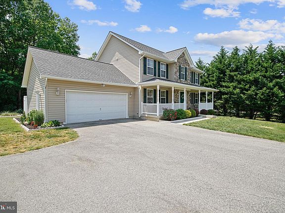 3rd image of 13503 Shrewsbury Ct