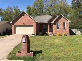 13616 Woodbrook Dr, Little Rock, AR 72211
