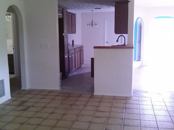 2nd image of 1501 Garden Ave