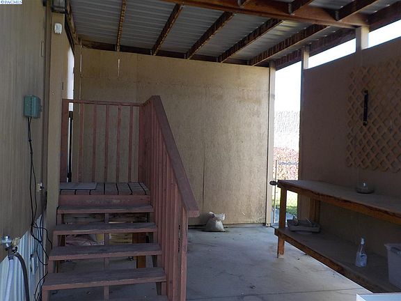 2nd image of 685 Lonetree Ln