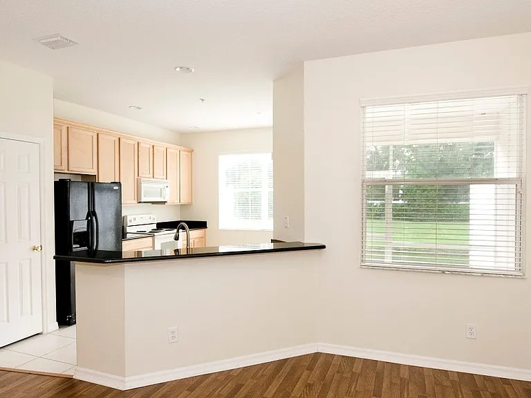 3998 Deberry Dr — Photo 5