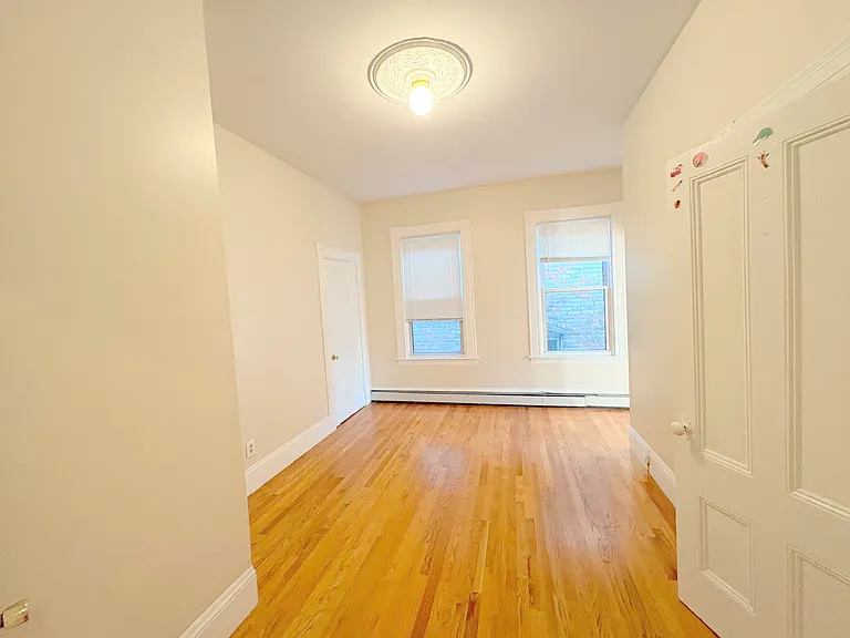90 Norfolk St #8 — Photo 7