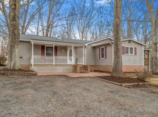 7149 Rogues Rd, Nokesville, VA 20181