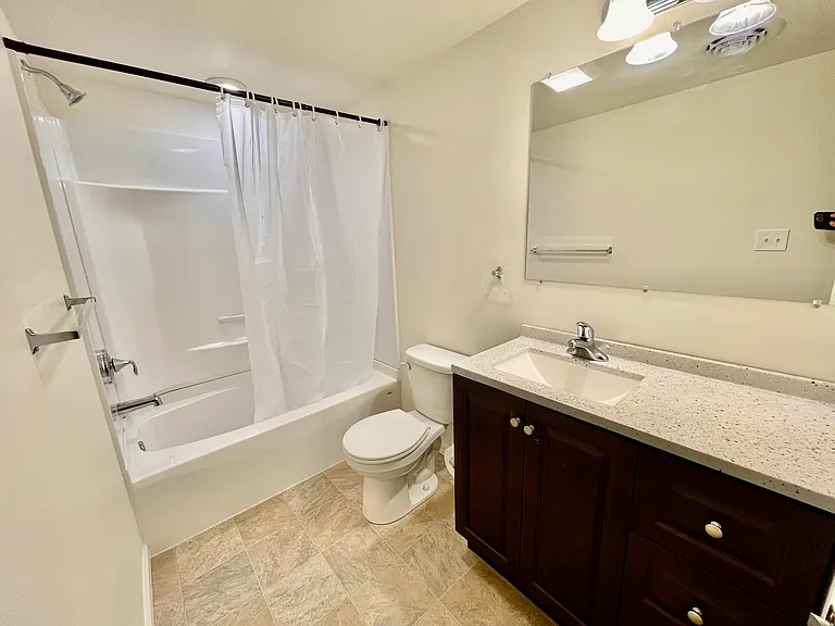42 Pleasant St — Photo 9